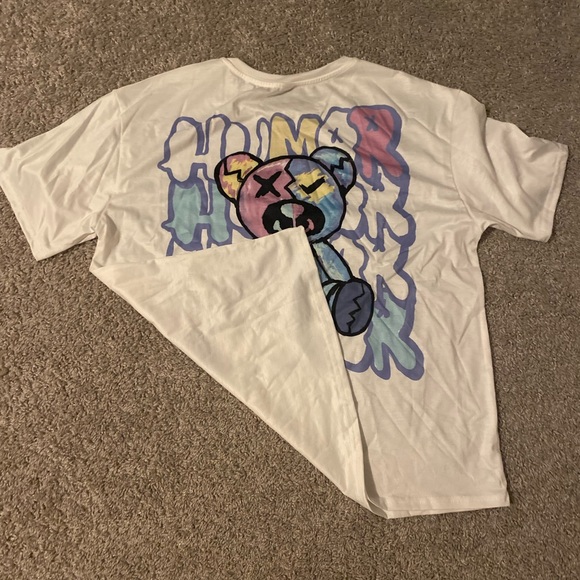 Trendy white t shirt. - Picture 2 of 3